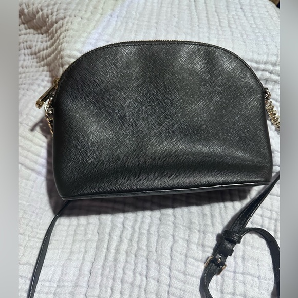 Michael Kors crossbody. - Picture 2 of 3